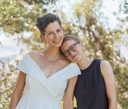 Las Virgenes Couple