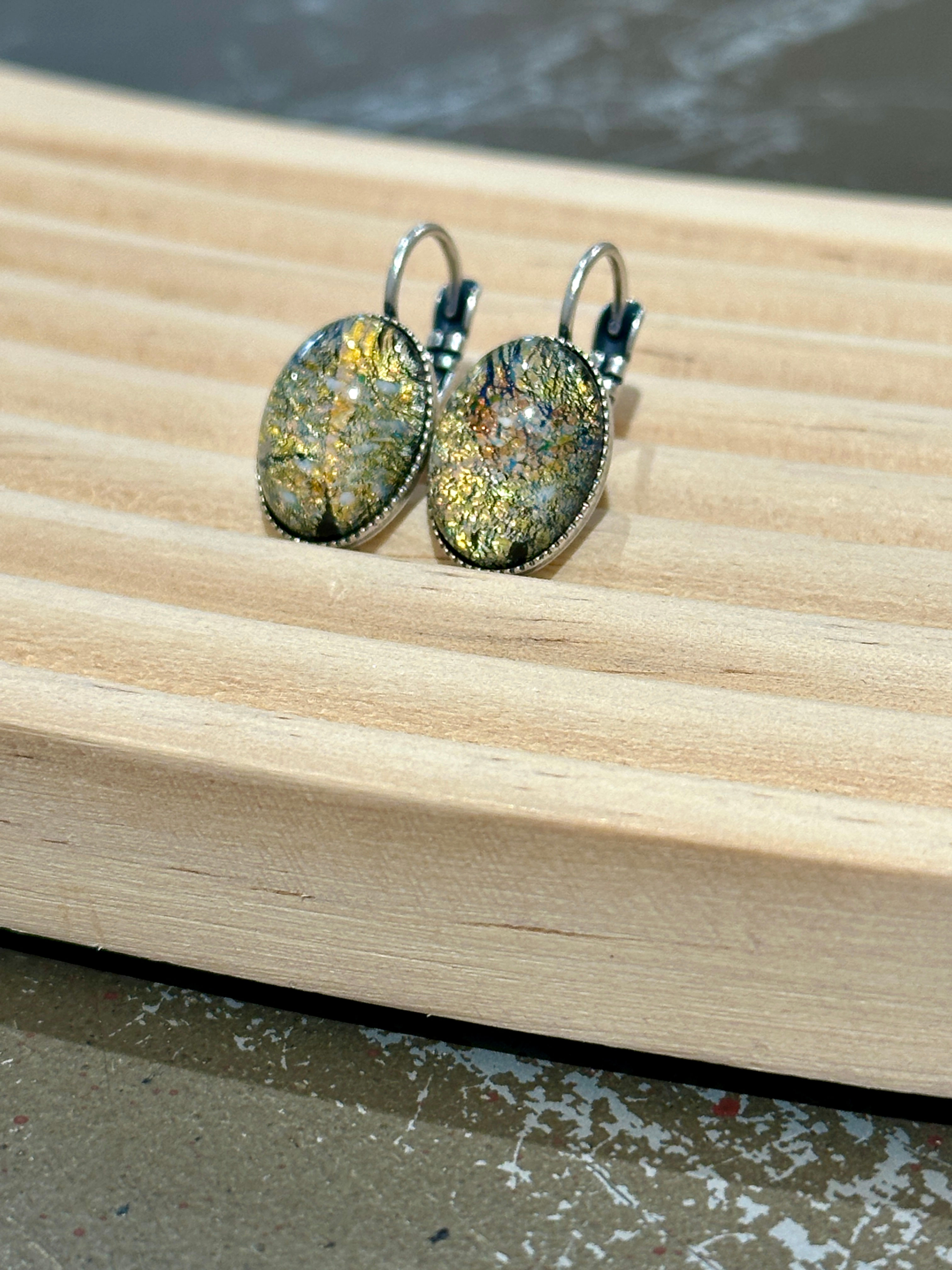 Ohrhänger oval gelb/grau