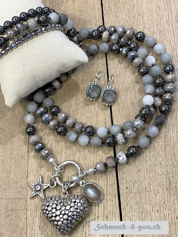 arubaS - Mondsteine bedampft, Grauquarz und Hämatit