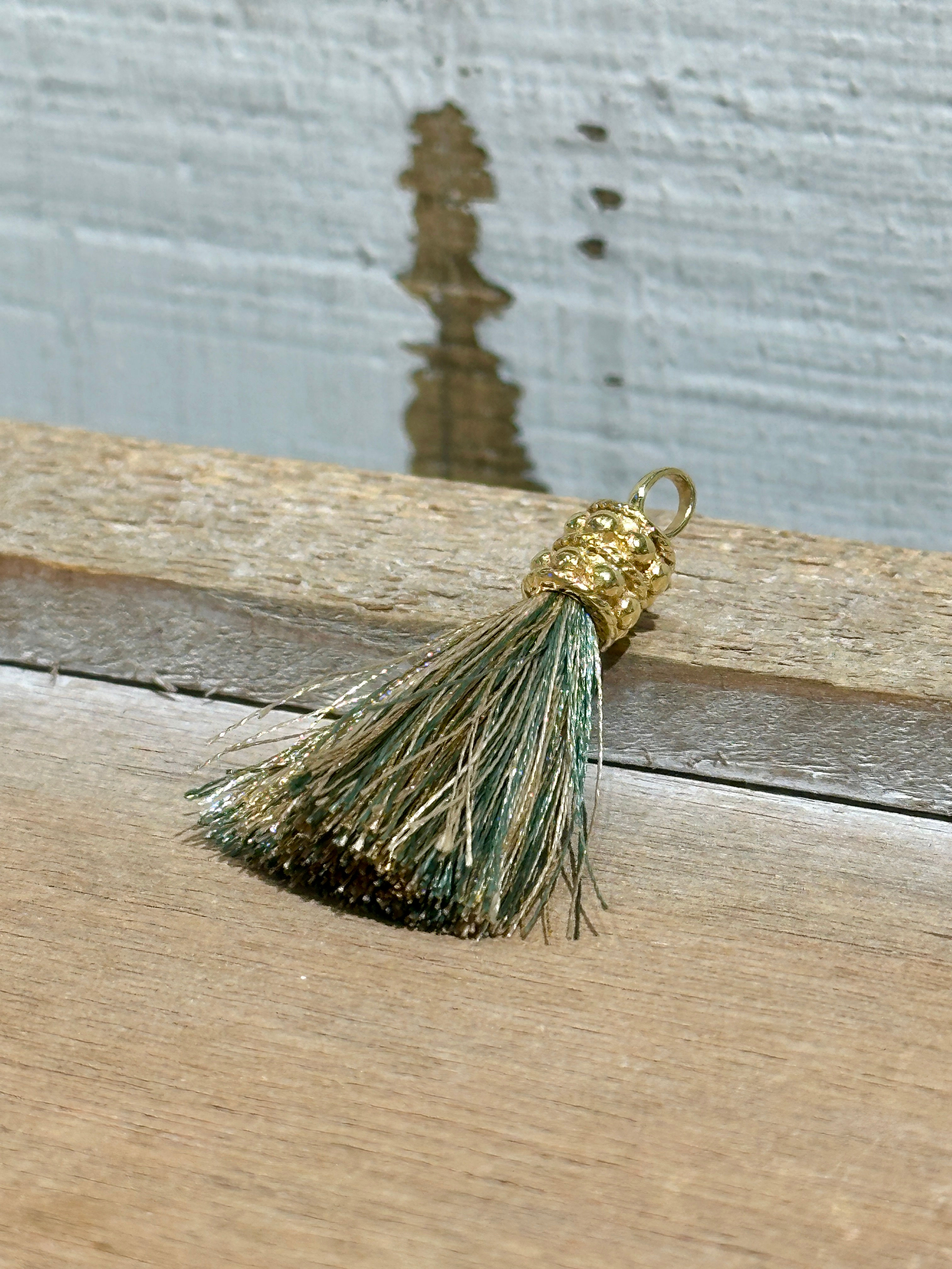 Quaste von PinkSand in der Farbe gold/grün