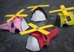 Hélicoptère avec boîte d'oeufs