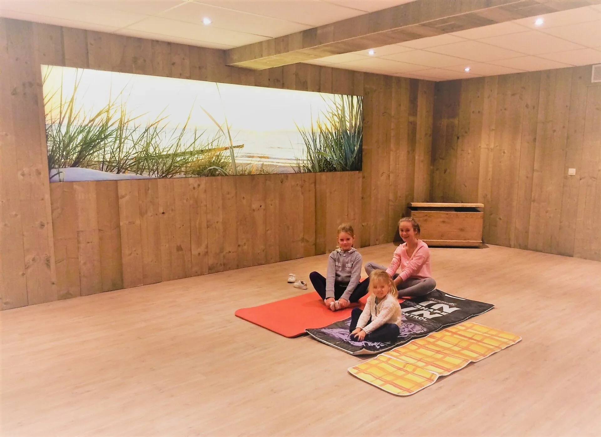 yoga+kindjes+vizit+-1920w.webp