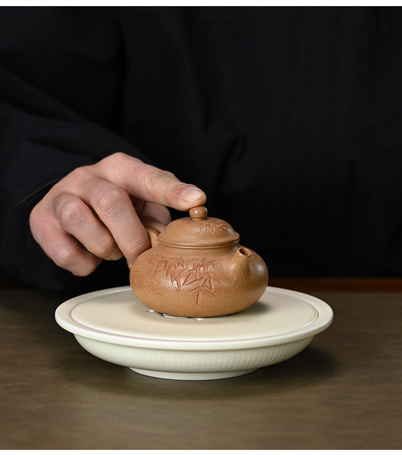 縮圖：Rong Tian Bamboo Leaf Teapot