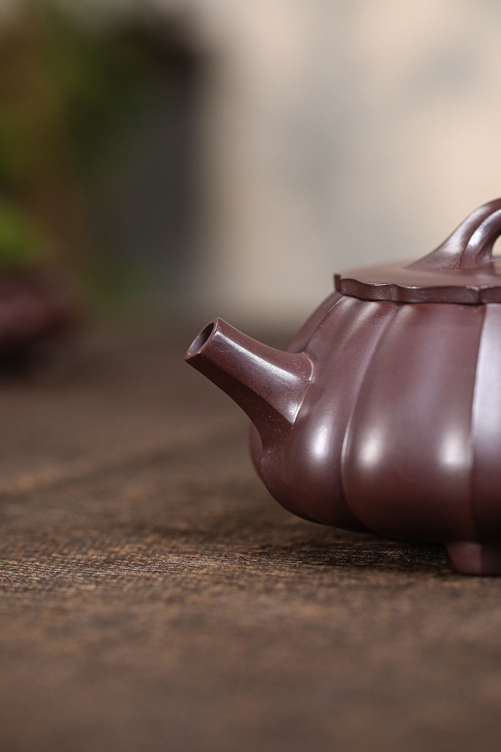 Thumbnail: Ribbed Shi Piao Teapot