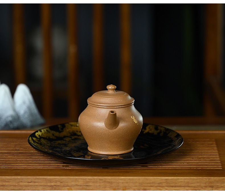 縮圖：Gao Gong Deng Teapot