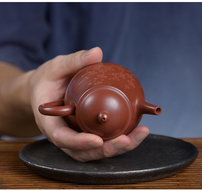 縮圖：Plum Blossom Palace Lantern Teapot