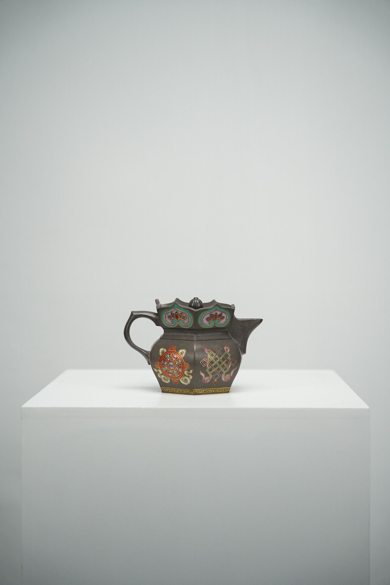 Monk Hat Teapot · Enamel Painted