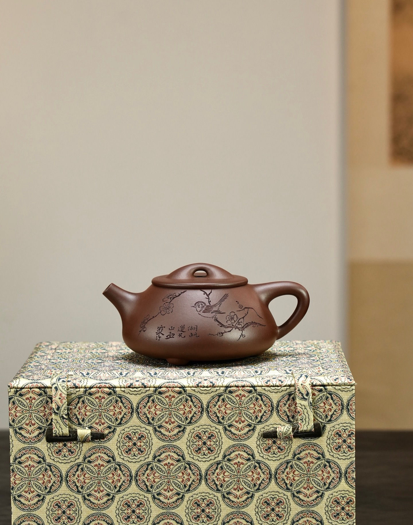 Jingzhou Shipiao Teapot