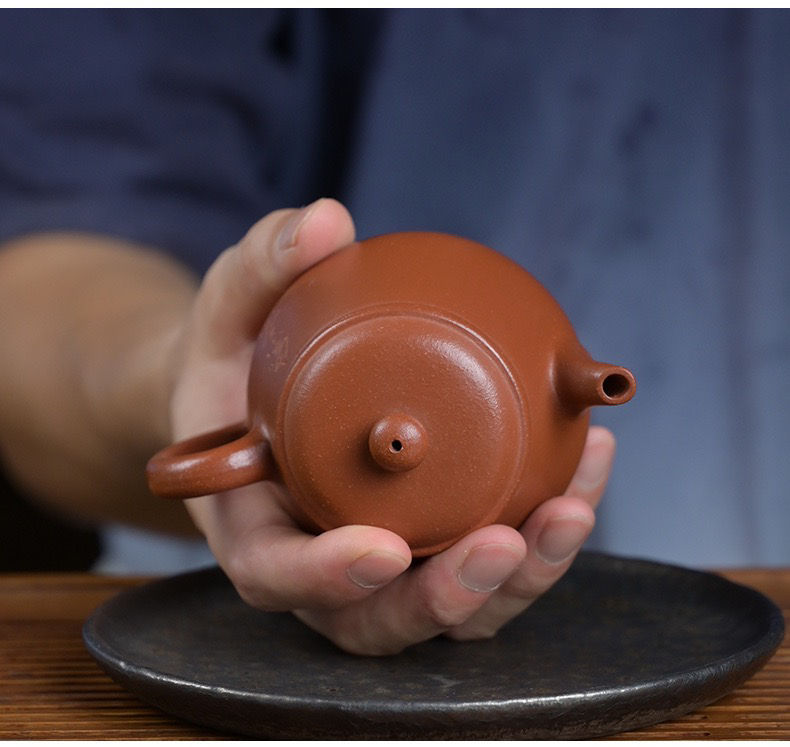 縮圖：Tall Palace Lantern Teapot
