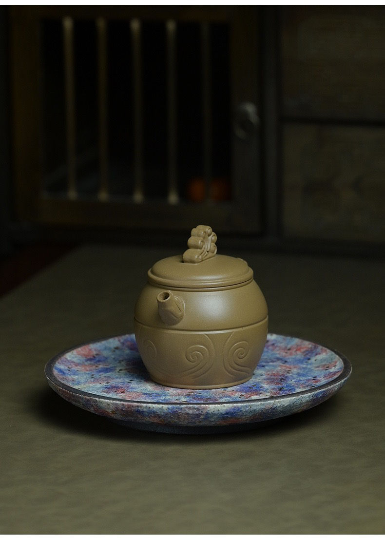 縮圖：Dragon Roaming the Four Seas Teapot