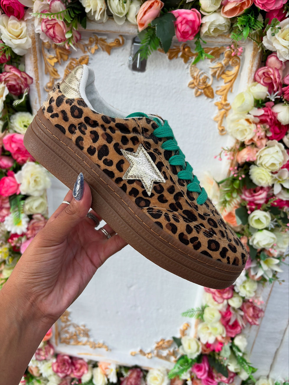 Thumbnail: Leopard star trainers 