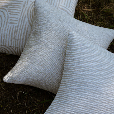 Amélie Sand used in made-to-measure cushions