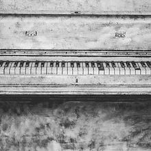 Antique Piano