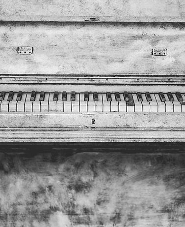 Antique Piano