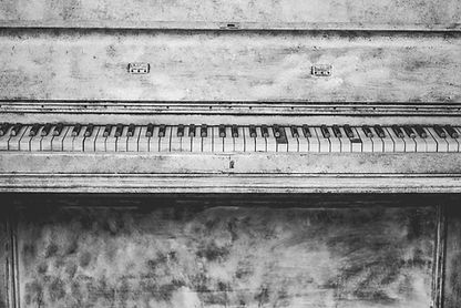 Antique Piano