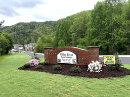 Murphy Celebrates Grand Opening of Valley River Apartments