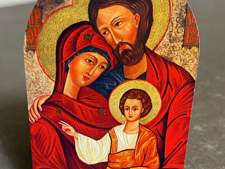 Sancta Familia Council, Honors family of the quarter...