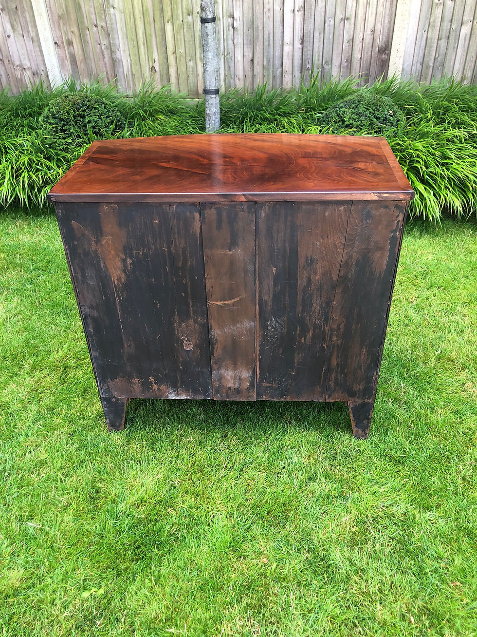 Thumbnail: Victorian Bow Front Chest of Drawers 