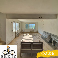 Önce fotoğrafı
Kuşadası müstakil ev iç cephe tadilatı öncesi