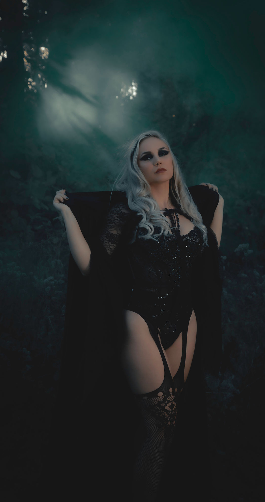 HARLOW boudoir naperville lisle female boudoir photographers moody unique fantasy photoshoots witchy vampy halloween inspired