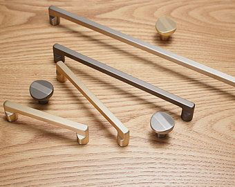 Get the handle on handles!