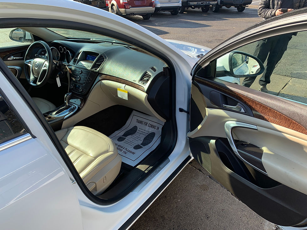 Thumbnail: 2012 Buick Regal