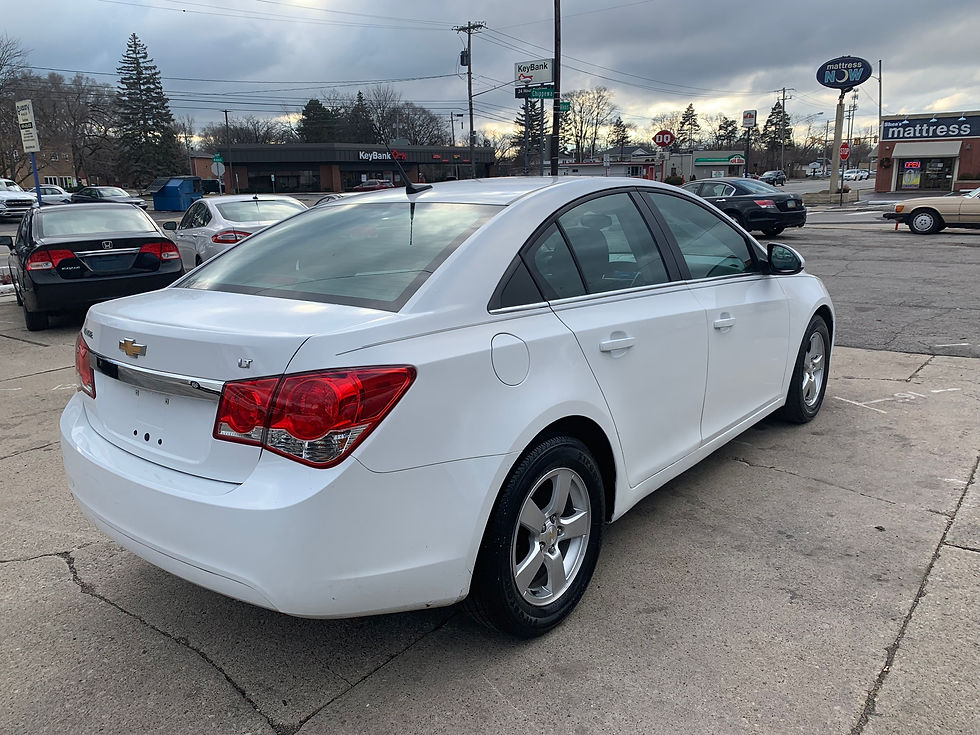 Thumbnail: 2014 Chevy Cruze