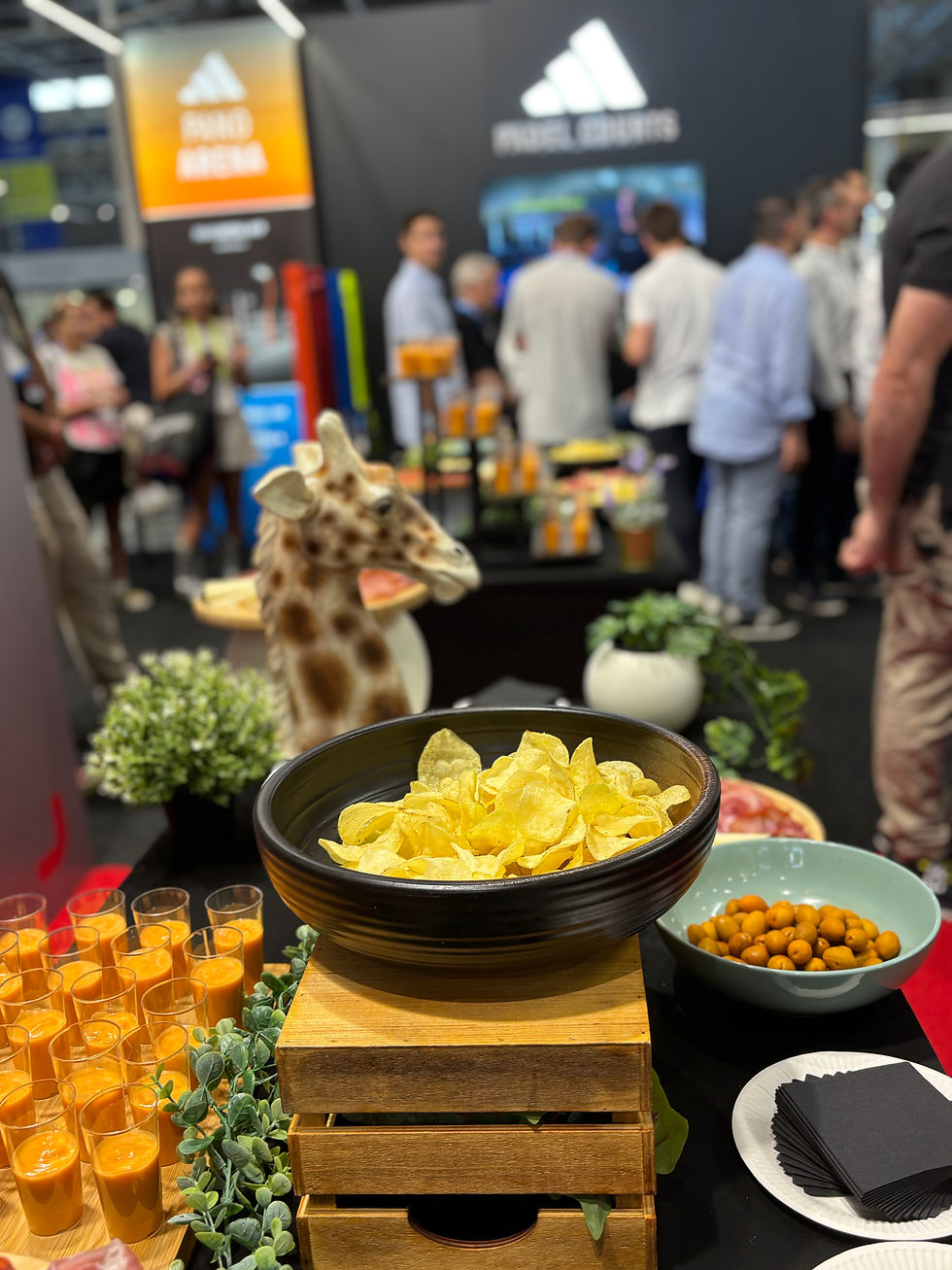 servicio de catering padel world summit fira gran via barcelona 2026 jonny catering eventos
