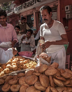 Kachori seller