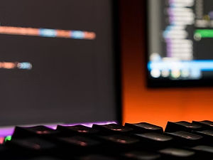 الخدمات البرمجية والتحول الرقمي