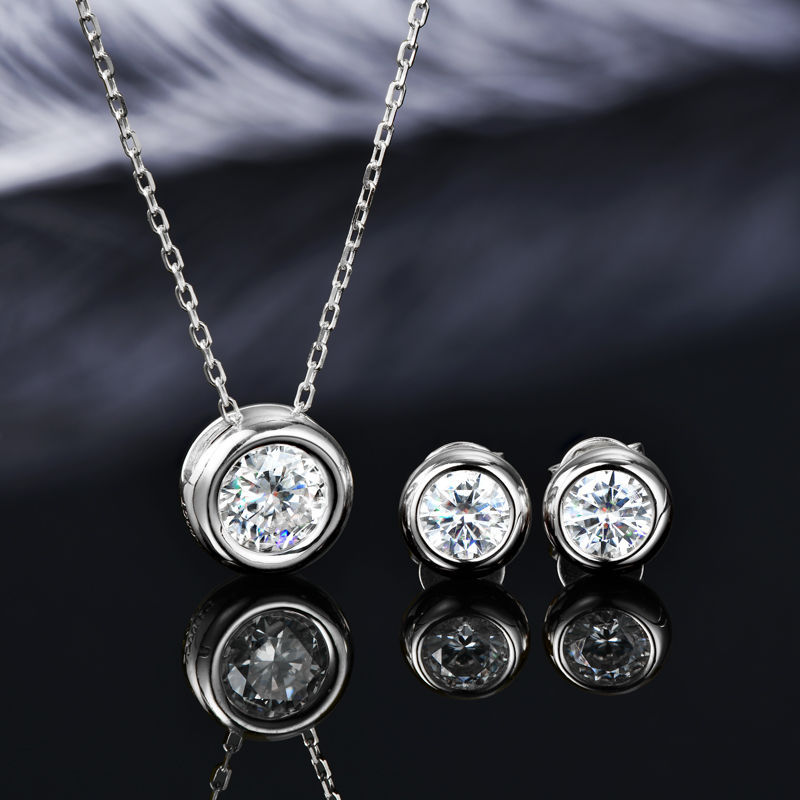 Thumbnail: 3ctw D Colour Moissanite Jewellery Set – 925 Sterling Silver