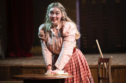 Meriel Cunningham as Rosina