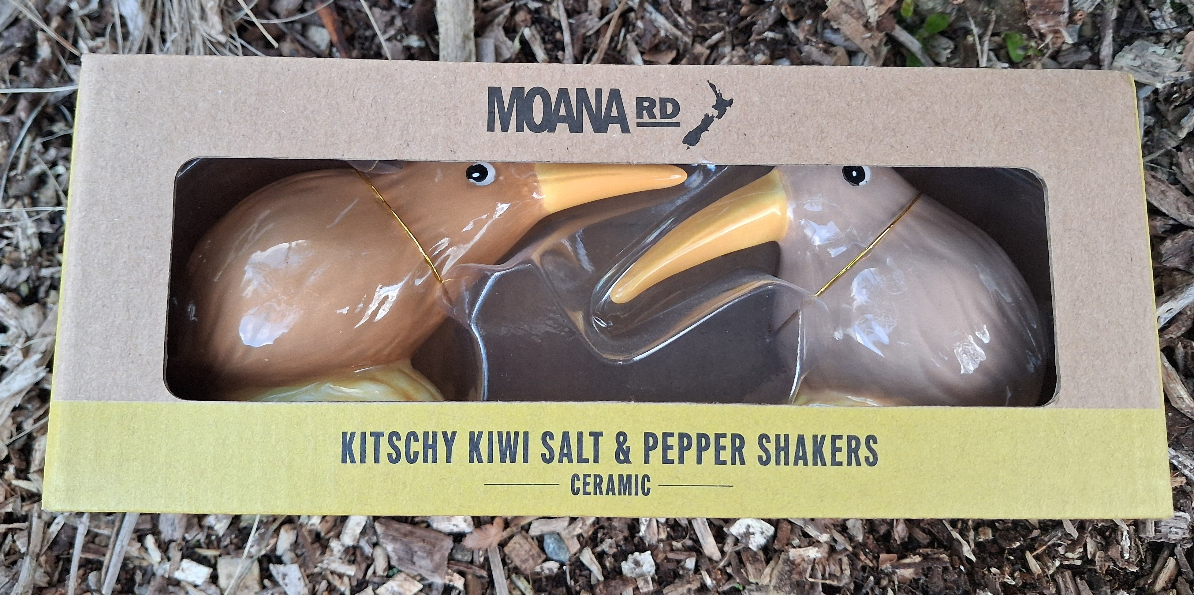 Moana RD - Kitschy Kiwi Salt & Pepper Shakers