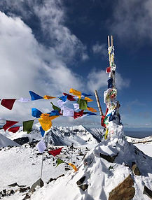 54524534_317858712257028_621591143368359