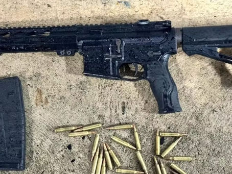 Policiais Militares realizam apreensão de fuzil após confronto em São Cristóvão