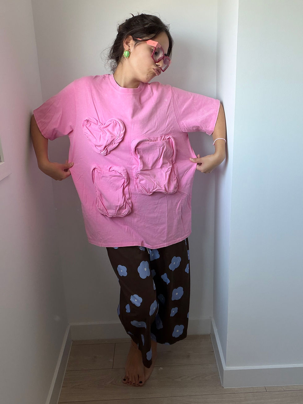 Miniatura: Camiseta Barbie bolsillos 