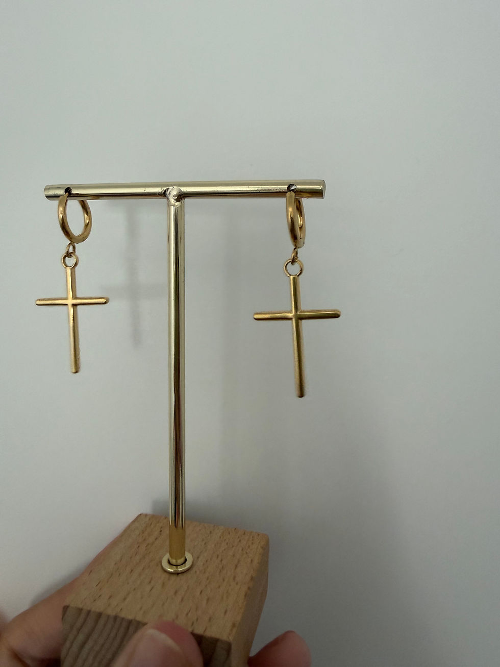 Miniatura: Pendientes cruces relieve 