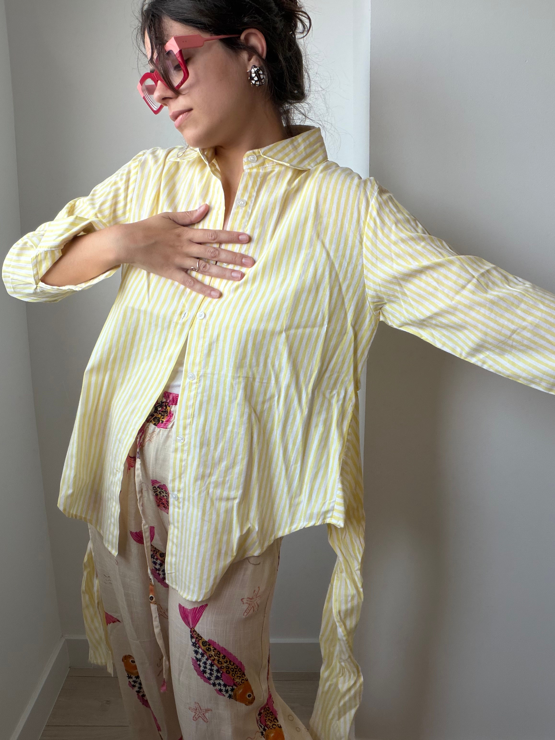Camisa amarilla pasión 