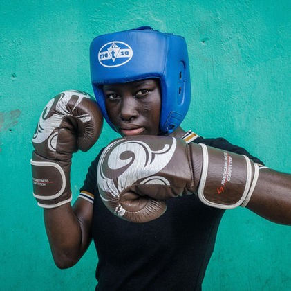 "I Couldn't Paddle the Sewing Machine": How Taiwo Aina-Adeokun Found Her Way to Documentary Photography