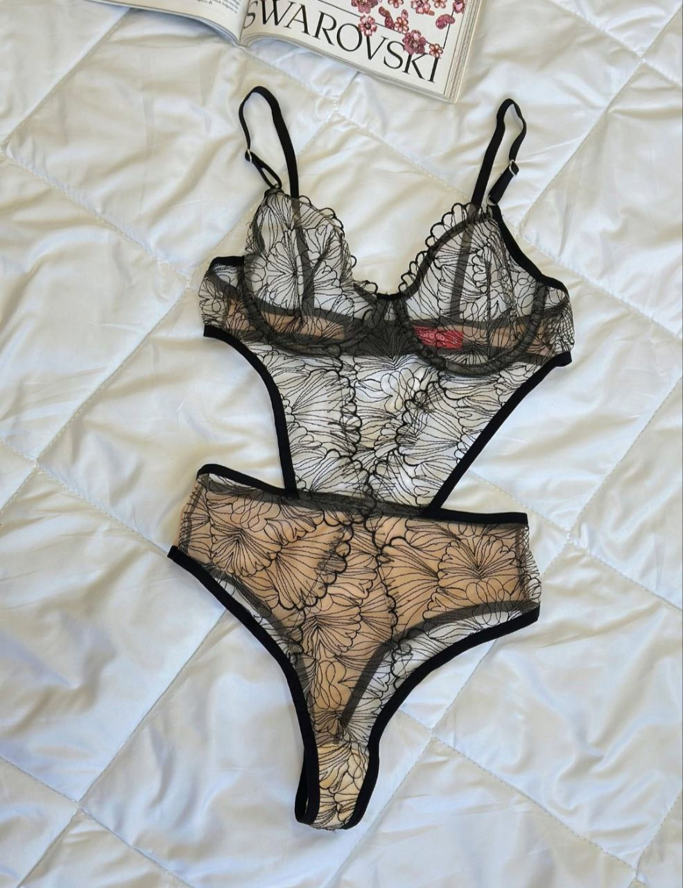 Miracle Mira Noir Elegance Balenli Tül Bodysuit Siyah