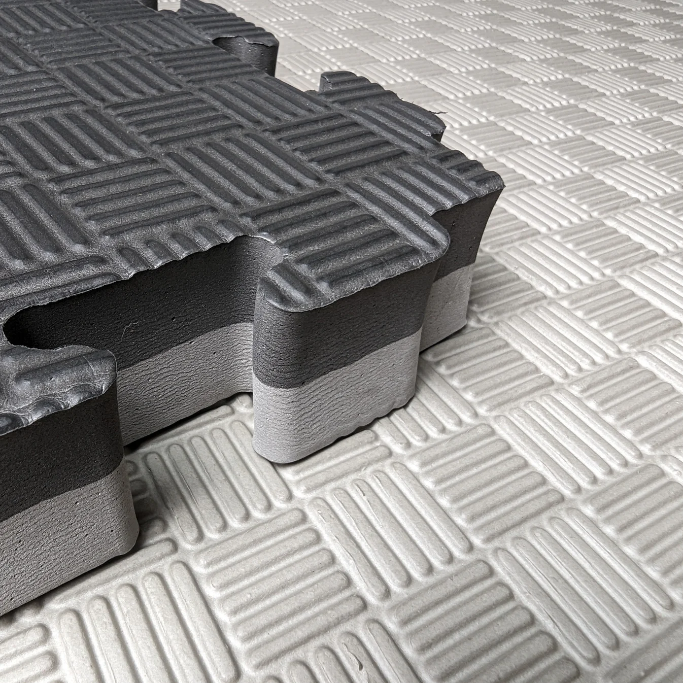 1m² Interlocking Puzzle Mats for Hire | Ideal for Gyms, Events, and Play Areas