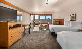 Queen harbor View Downstairs.png