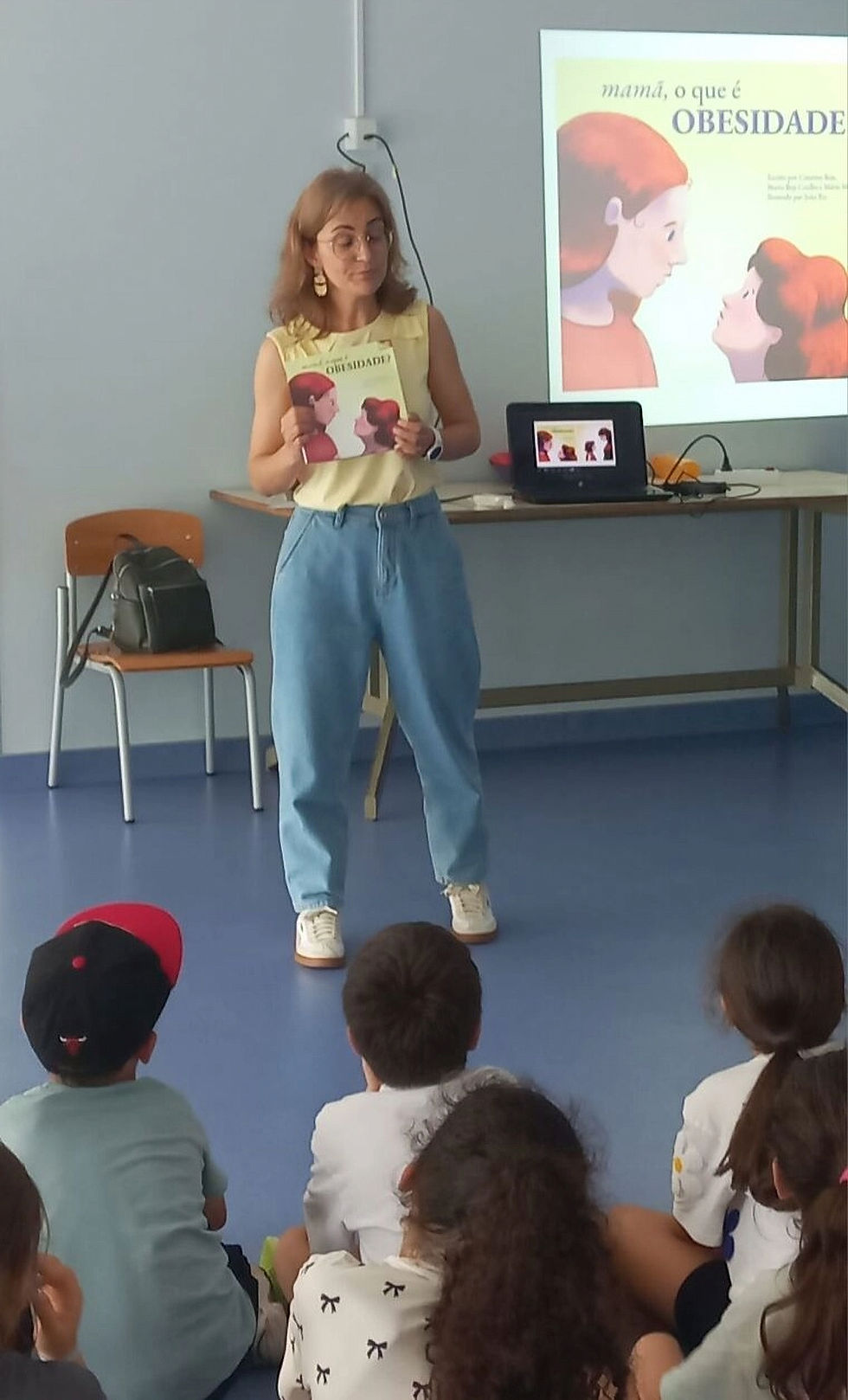 Science outreach activity organized in collaboration with the Portuguese Association Against Childhood Obesity (APCOI).