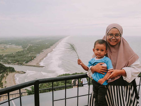 Menangkap Garis Samudra Hindia dari Sagara View of Karangbolong