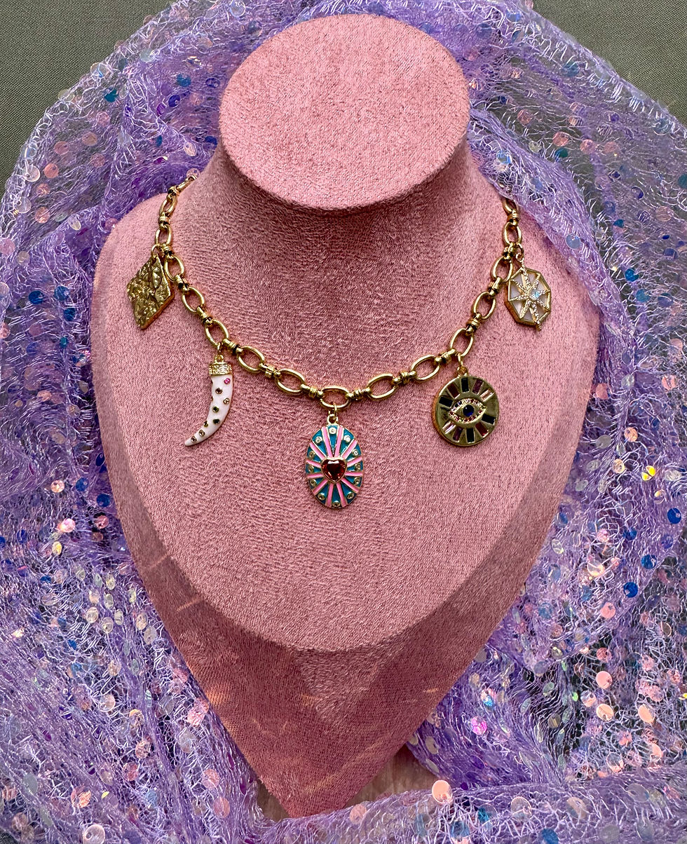 Miniature : Collier doré en acier inoxydable original, élégant et stylé coloré et brillant pour attirer la chance