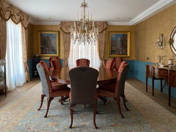 DINING ROOM FULL.jpg