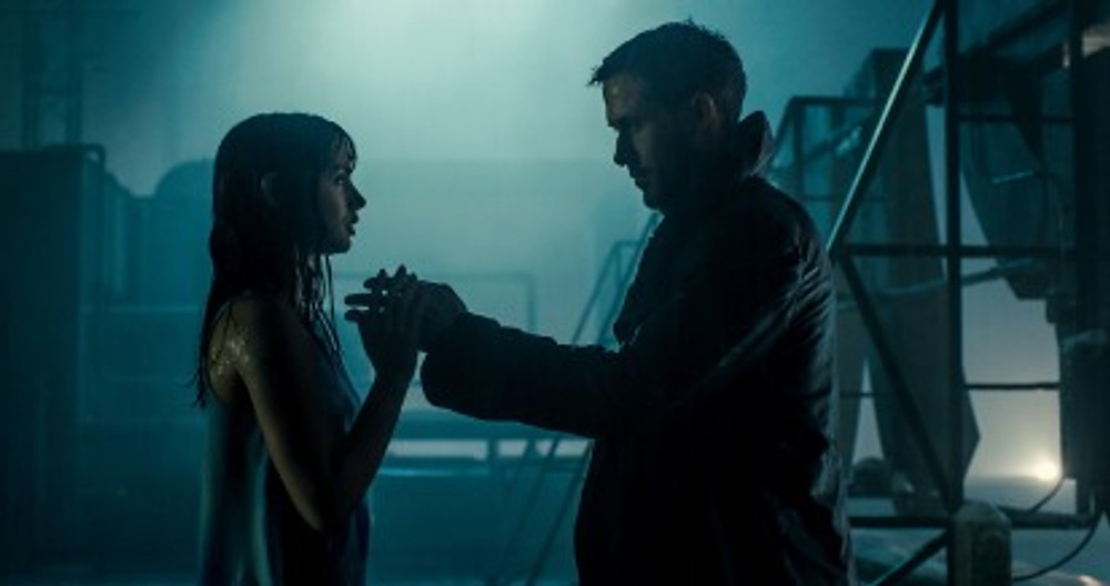 blade-runner-2049-ryan-gosling-ana-de-armas-tears-in-rain
