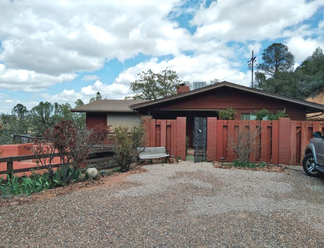 For Lease: 1000 W Gold Nugget Lane