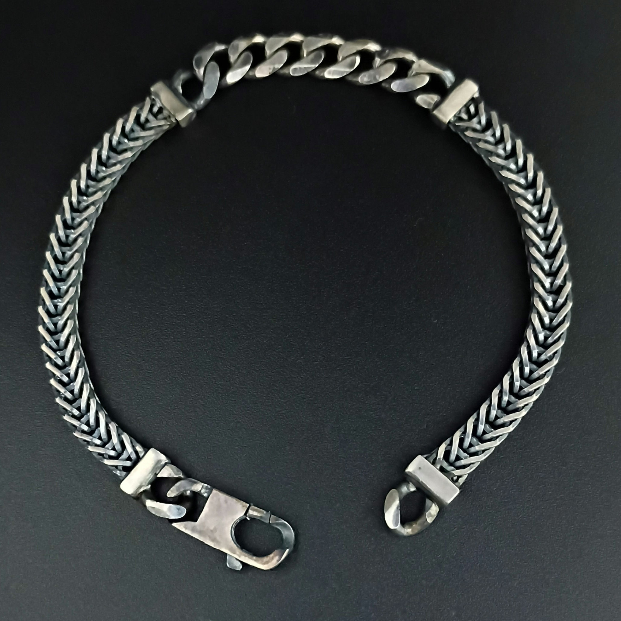 Pulsera para caballero | Acabado pavonado