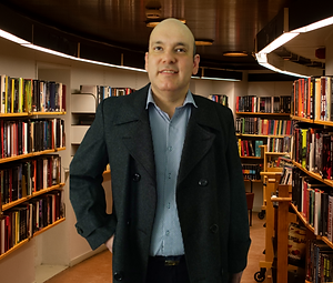 Carlos Vega  copyrigth (4).png